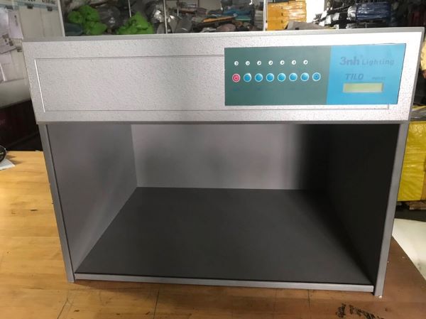 Hiệu chuẩn Tủ soi màu vải/ Light Box.Dịch vụ hiệu chuẩn nhanh, chính xác, tin cậy tại Vũng tàu
